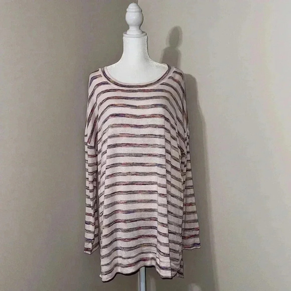 Como Blu Striped Scoop Neck Top​​ - Picture 1 of 15